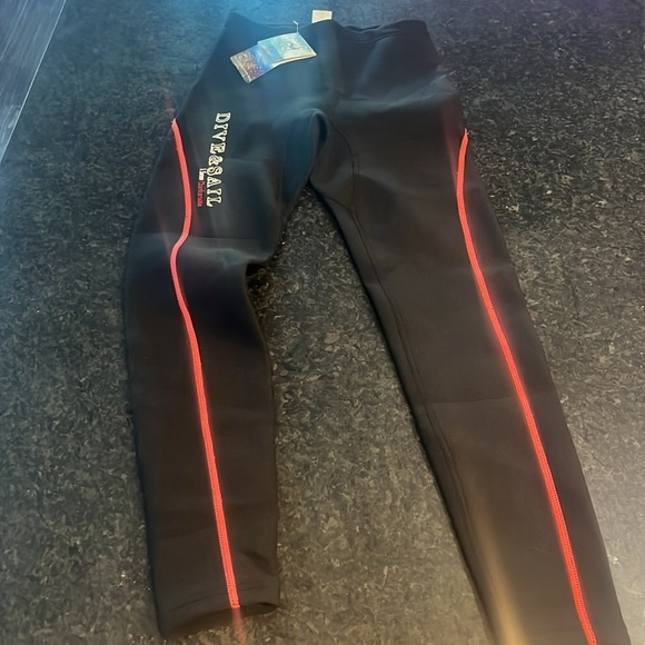 DIVE & SAIL Men's / Women's Neoprene Wetsuit Pants - Picture 3 of 6